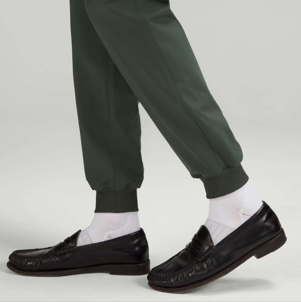 lululemon athletica Forest Green Jogger Pants - Picture 4 of 7